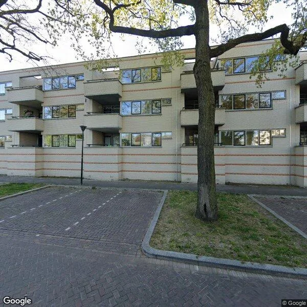 Straatbeeld van Stoomwezenstraat 32, 7331AE Apeldoorn