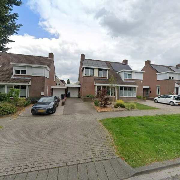 Straatbeeld van Straatsburglaan 52, 6137JB Sittard