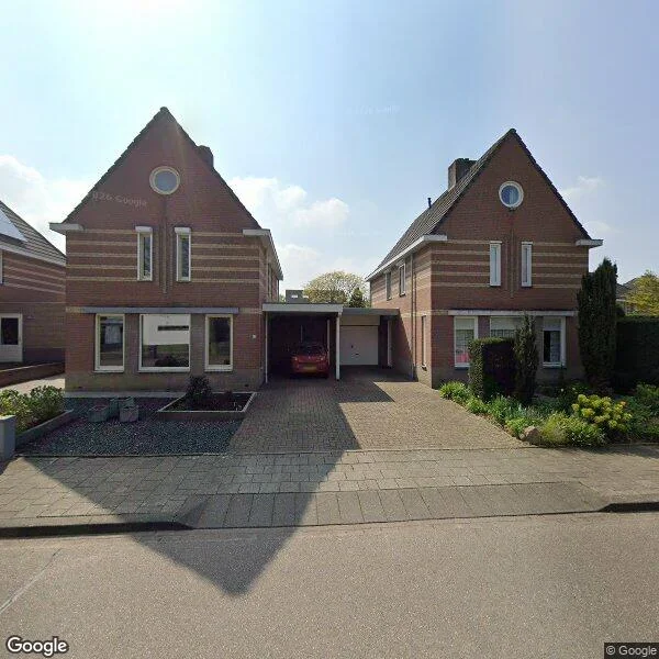 Straatbeeld van Straatsburglaan 87, 6137JA Sittard