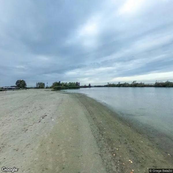 Straatbeeld van Strand Houtribhoek 3, 8221RH Lelystad
