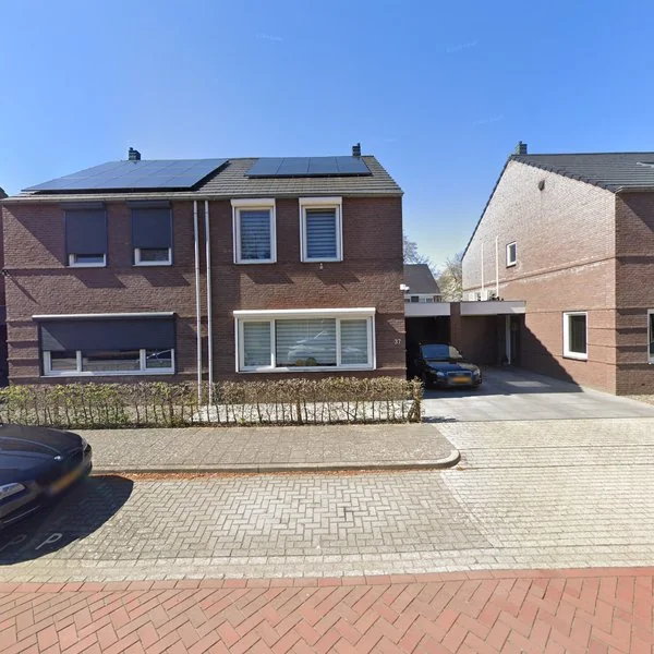 Straatbeeld van Streeperveld 37, 6371JK Landgraaf