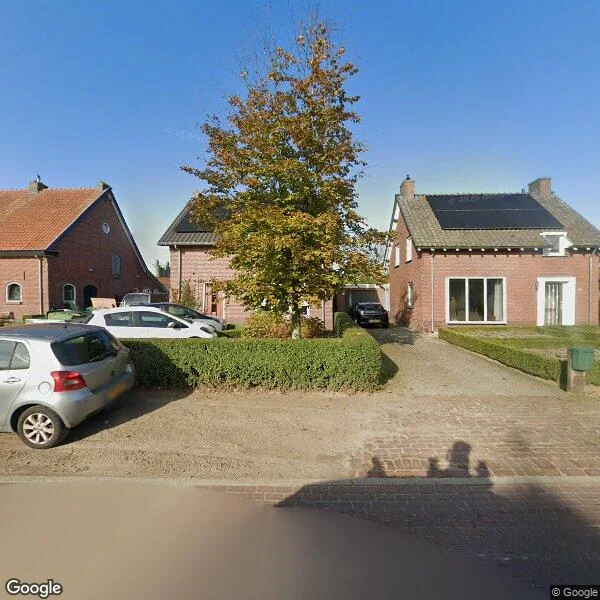 Straatbeeld van Strijperstraat 8b, 5595GC Leende