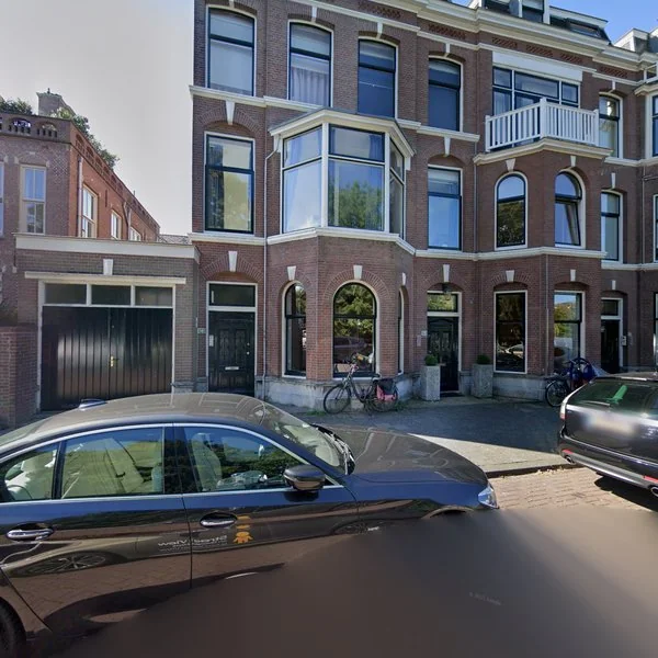 Straatbeeld van Suezkade 123F, 2517CC Den Haag