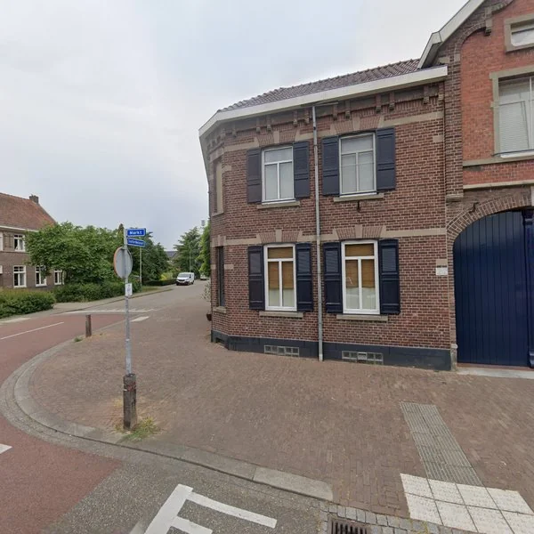 Straatbeeld van Susterderpoort 11, 6118BD Nieuwstadt