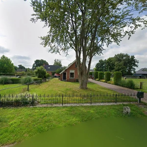 Straatbeeld van Susterwei 1, 9219VJ De Tike