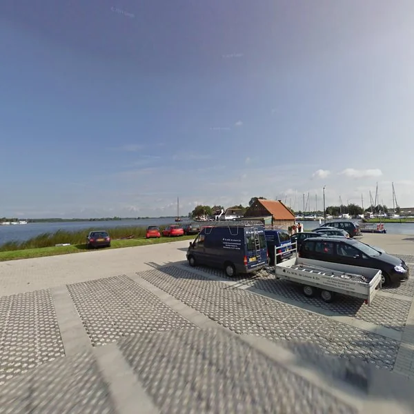 Straatbeeld van Sweilandpolder 8, 2362AG Warmond