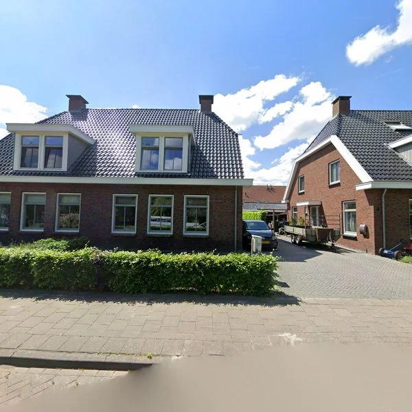 Straatbeeld van Sybren Hulzengastrjitte 15, 8464VJ Sintjohannesga