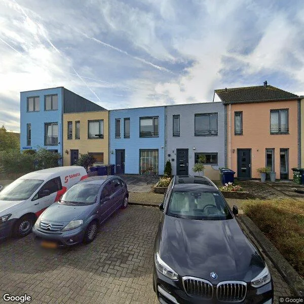 Straatbeeld van Tante Pollewopstraat 32, 1336KC Almere