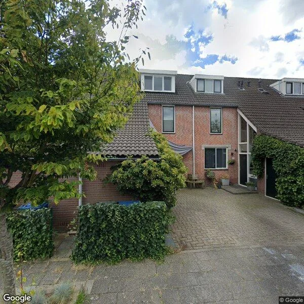 Straatbeeld van Teenschillerlaan 63, 3401GJ IJsselstein