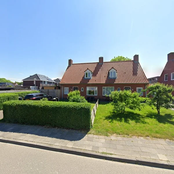 Straatbeeld van Thedemastraat 82, 9781BK Bedum