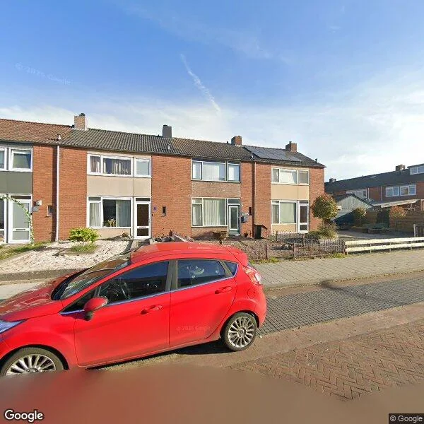 Straatbeeld van Thomas van Heereveldstraat 2a, 6551AP Weurt