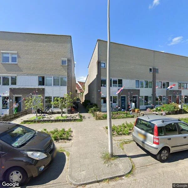 Straatbeeld van Thorbeckelaan 11, 8262WK Kampen