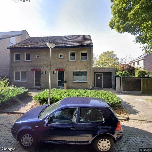 Straatbeeld van Tichelstraat 65, 6464GR Kerkrade