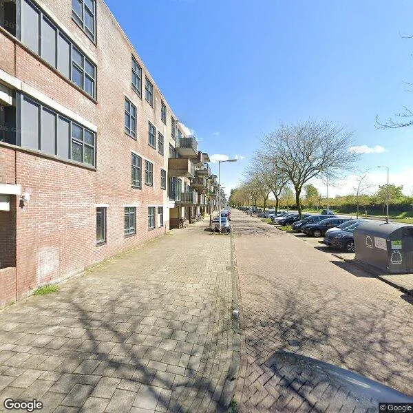 Straatbeeld van Tielstraat 69, 1107RB Amsterdam