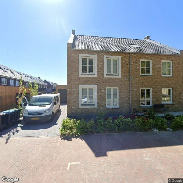Straatbeeld van Titia van der Tuukstraat 18, 7415NR Deventer