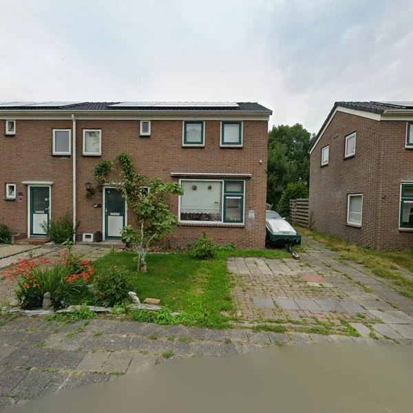 Straatbeeld van Tj. Nawijnstraat 22, 9245HJ Nij Beets