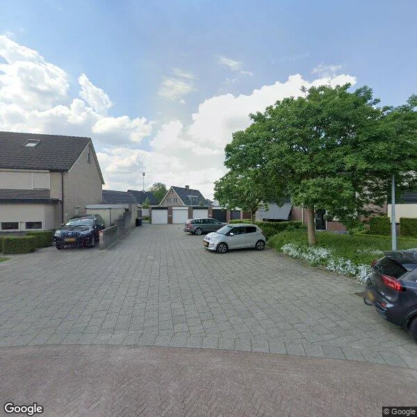Straatbeeld van Tjaskerstraat 42, 3774CV Kootwijkerbroek