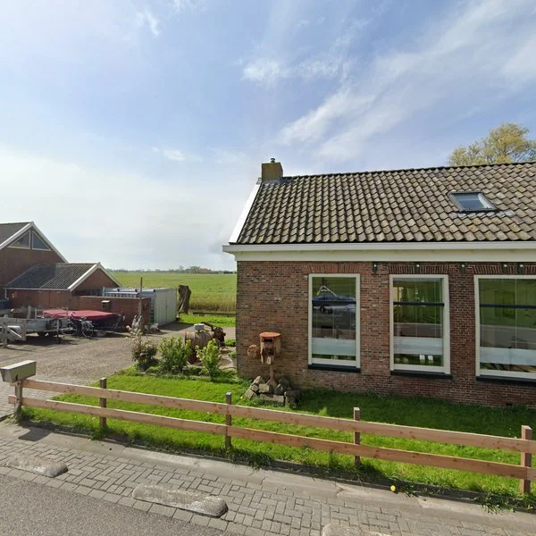 Straatbeeld van Tjebbingadyk 4, 8737JG Hidaard