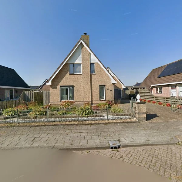 Straatbeeld van Toarnbei 13, 9299HJ Sweagerbosk