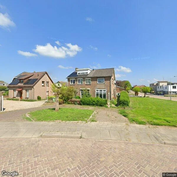 Straatbeeld van Tolhuisstraat 28a, 6915AP Lobith