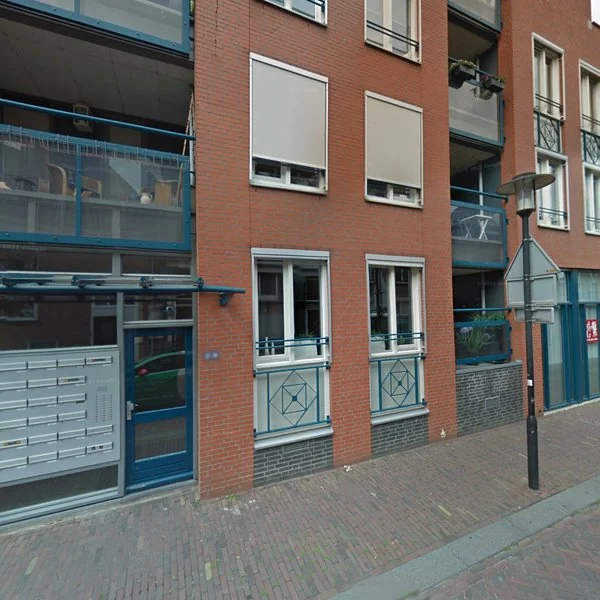 Straatbeeld van Tolhuisstraat 32, 4001LN Tiel