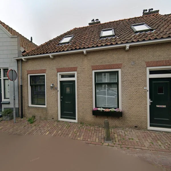 Straatbeeld van Tolstraat 15, 3211BN Geervliet