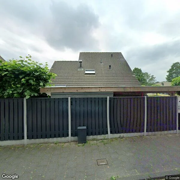 Straatbeeld van Top Naeffstraat 1, 4207MT Gorinchem