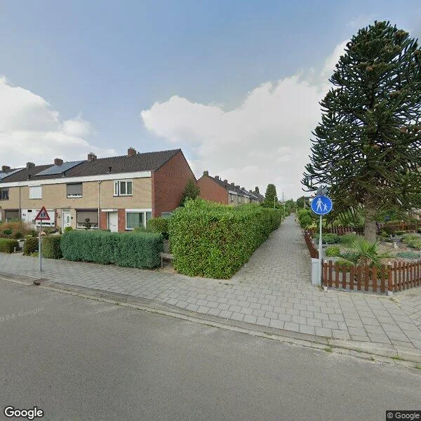 Straatbeeld van Touwslagerspad 24, 5932XR Tegelen
