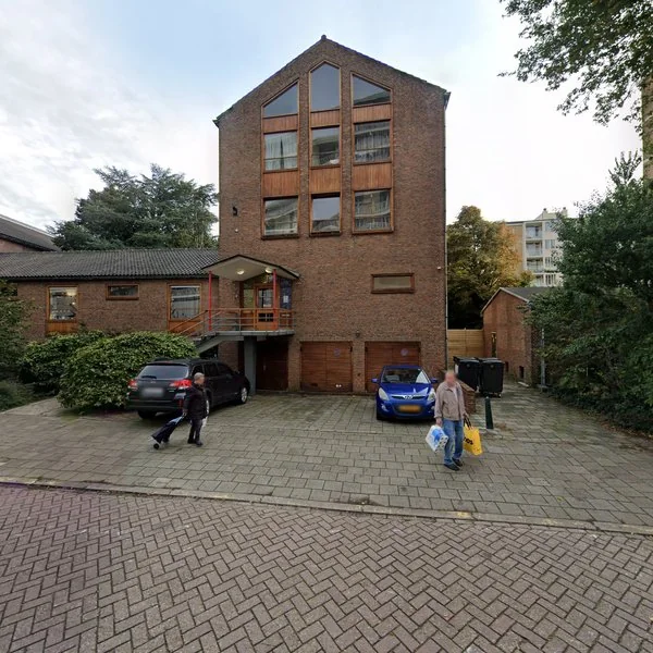 Straatbeeld van Treublaan 4C-2, 2555HH Den Haag