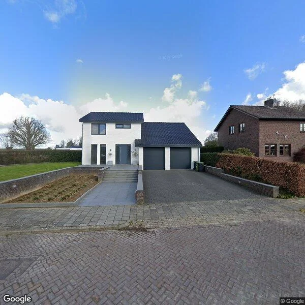 Straatbeeld van Trichterstraat 30, 6333AE Schimmert