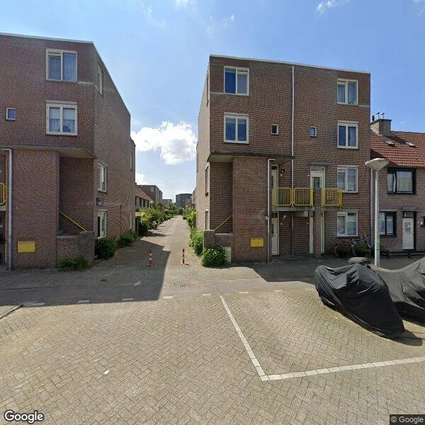 Straatbeeld van Trijn Hullemanlaan 94, 1069PV Amsterdam