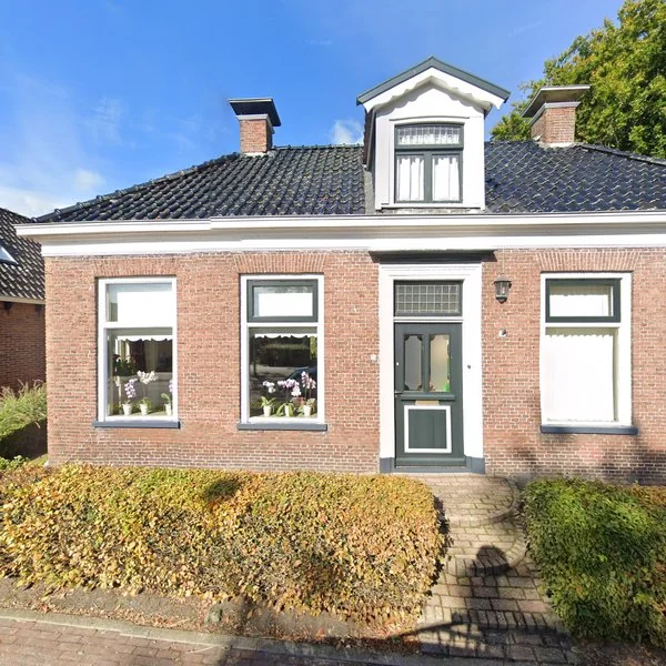 Straatbeeld van Tsjerkebuorren 13, 9286EZ Twijzel