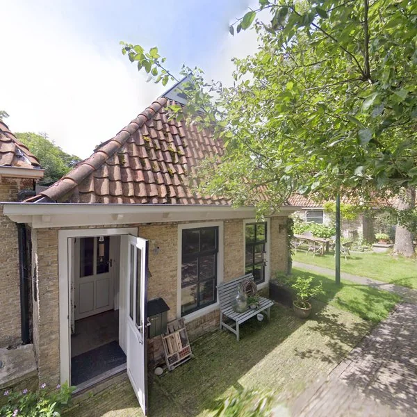 Straatbeeld van Tsjerkebuorren 17, 8732ED Kûbaard