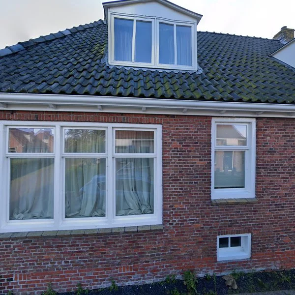 Straatbeeld van Tsjerkestrjitte 8, 9135PK Moarre