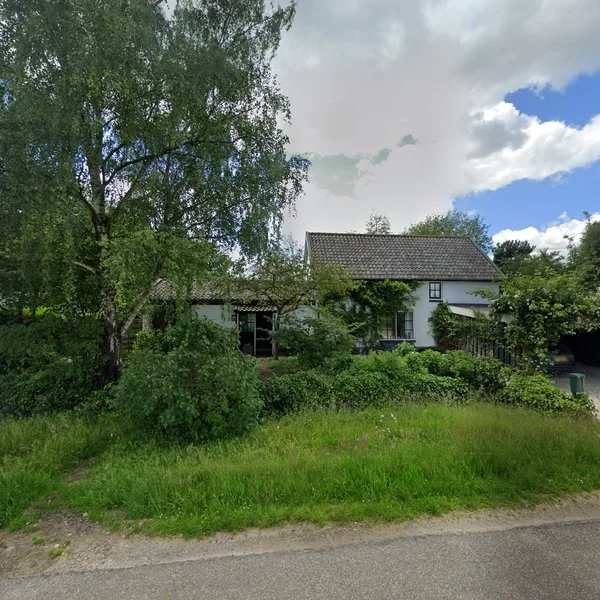 Straatbeeld van Twee Sluizen 7, 4016DC Kapel-Avezaath