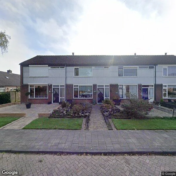 Straatbeeld van Twee Zalmenstraat 4, 4283HC Giessen