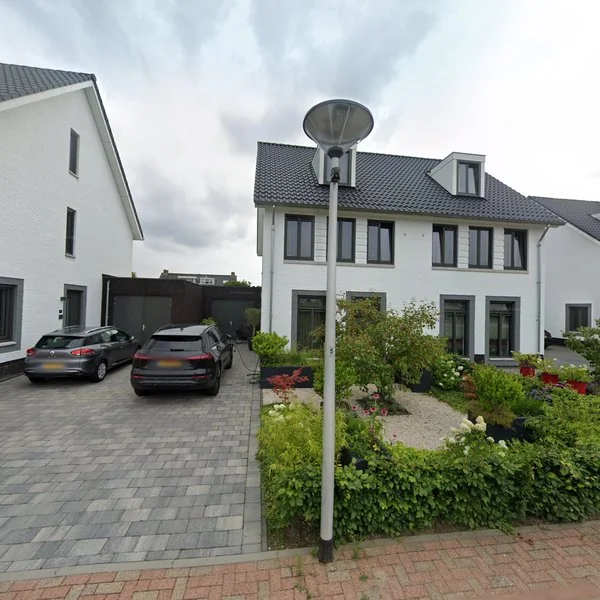 Straatbeeld van Tyboschplein 12, 5708KT Helmond