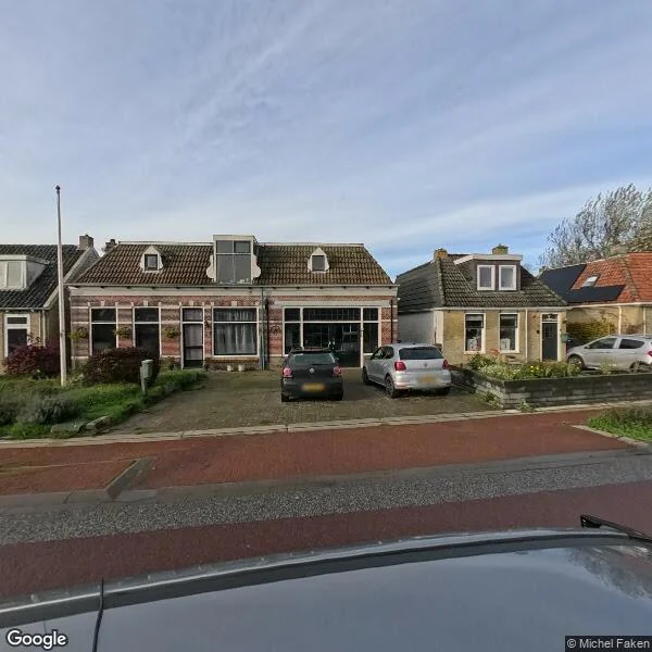 Straatbeeld van Tzummarumerweg 17, 8808HC Dongjum