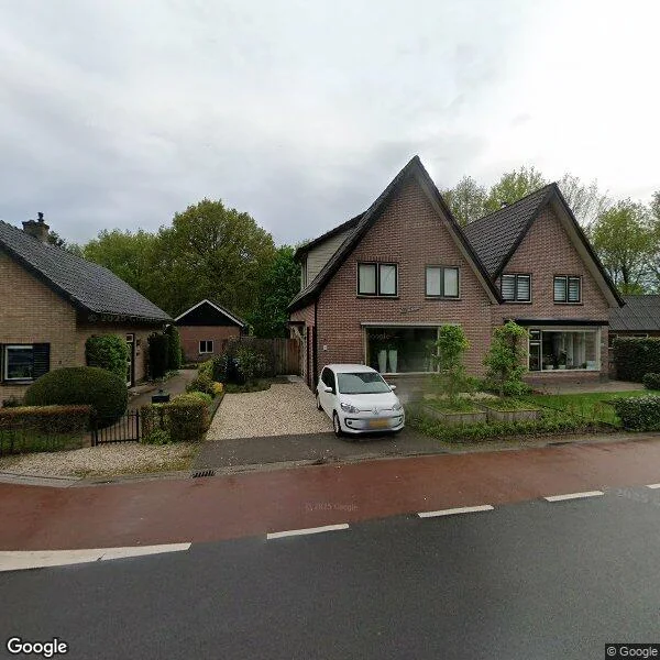 Straatbeeld van Uddelerweg 52, 8075CK Elspeet