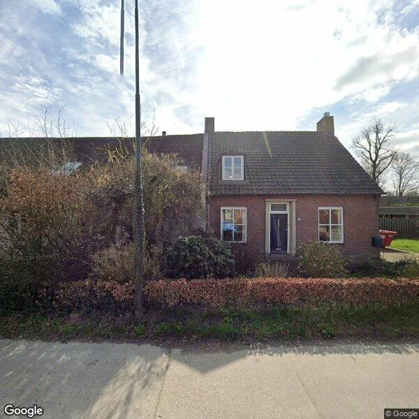 Straatbeeld van Udenhoutseweg 10, 5268CG Helvoirt