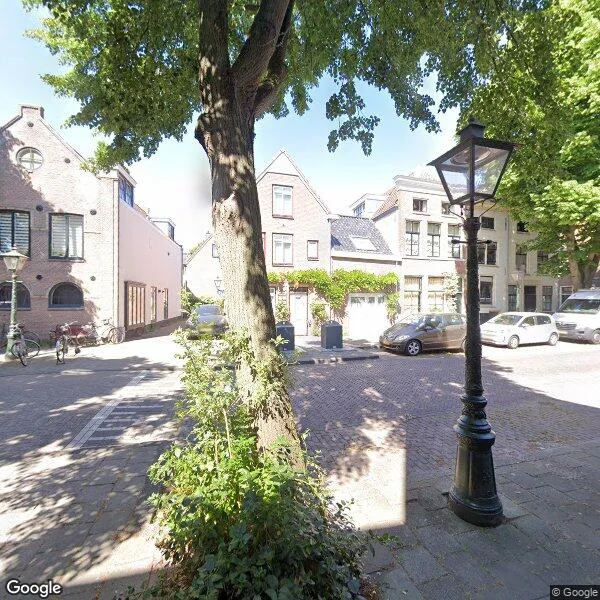 Straatbeeld van Uiterstegracht 64, 2312TE Leiden