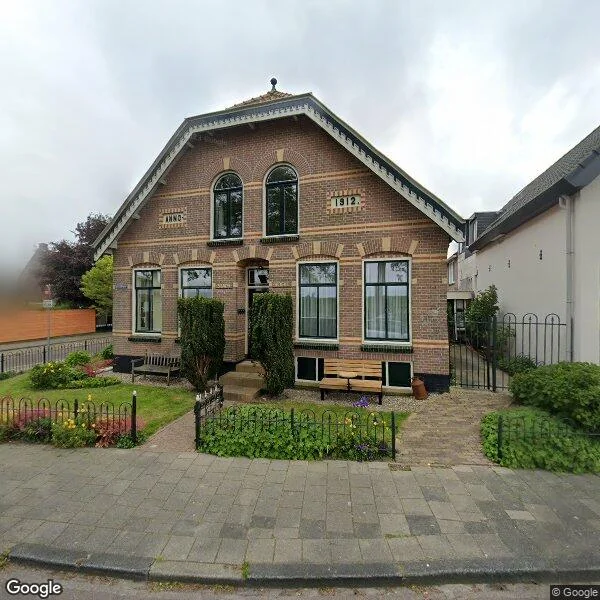 Straatbeeld van Uiverstraat 22, 1671EL Medemblik