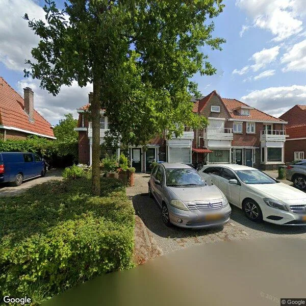 Straatbeeld van Urkhovenseweg 171, 5641KC Eindhoven
