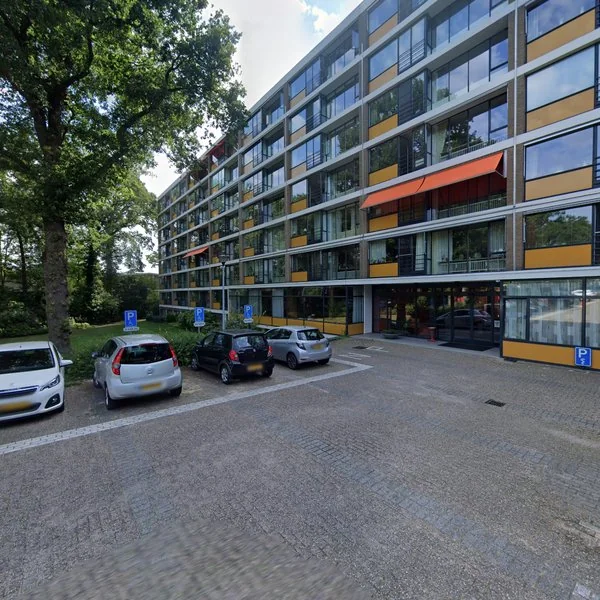 Straatbeeld van Utrechtseweg 62-71, 6866CM Heelsum