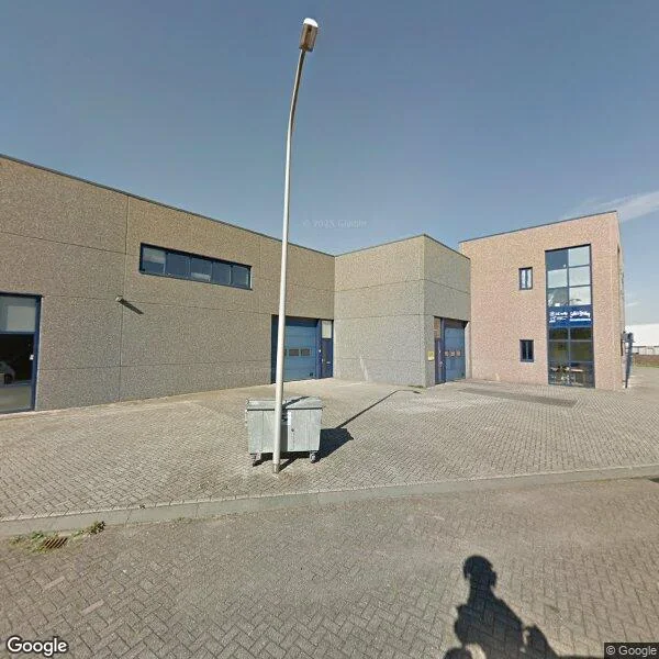 Straatbeeld van Vaartweg 81, 8243PD Lelystad