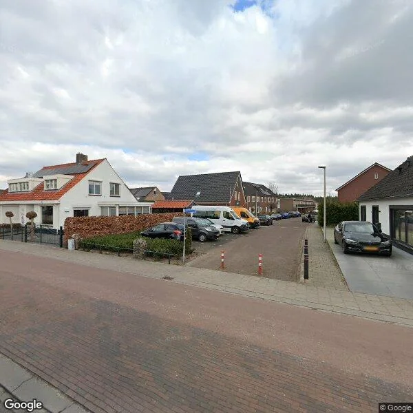 Straatbeeld van Vale Ouwepad 8, 8084DA 't Harde