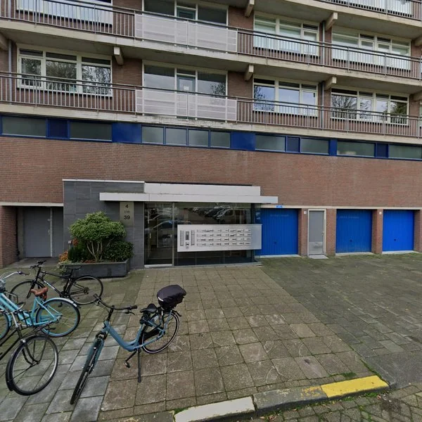 Straatbeeld van Valeriusrondeel 15, 2902CA Capelle aan den IJssel