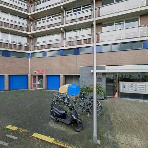 Straatbeeld van Valeriusrondeel 221, 2902CG Capelle aan den IJssel