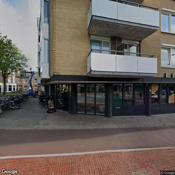 Straatbeeld van Valkenbosplein 17G, 2563CB Den Haag