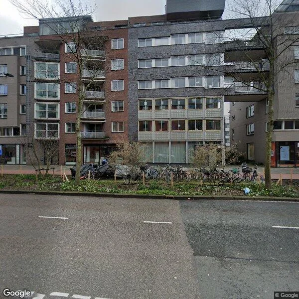 Straatbeeld van Valkenburgerstraat 41, 1011MG Amsterdam